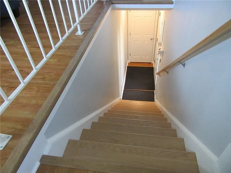 524 Eastbrooke Ln — Photo 15
