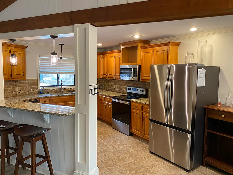 1320 Buckhead Dr — Photo 4