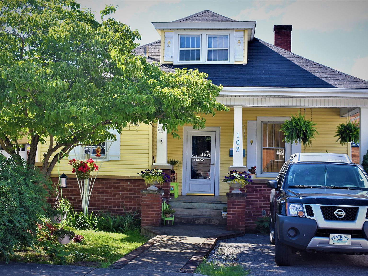 102 W Graham St, Prestonsburg, KY 41653 Zillow