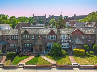 89-14 63rd Ave, Rego Park, NY 11374