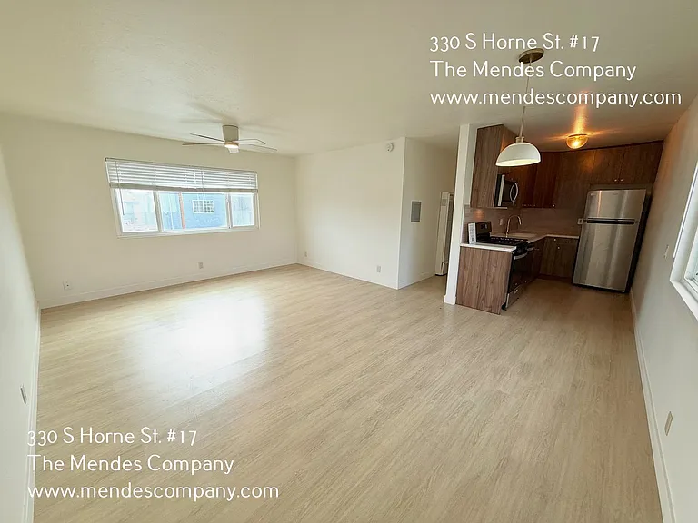 330 S Horne St — Photo 4
