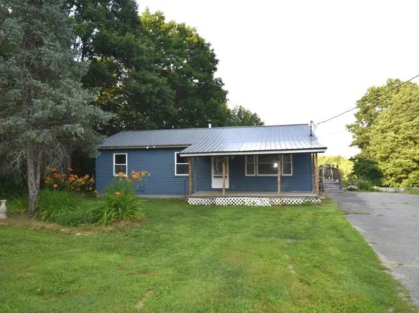 59 Lunt Road, Newport, ME 04953
