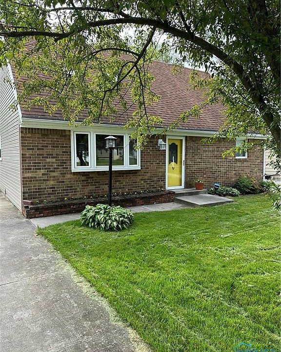 1st image of 5858 Semoff Dr
