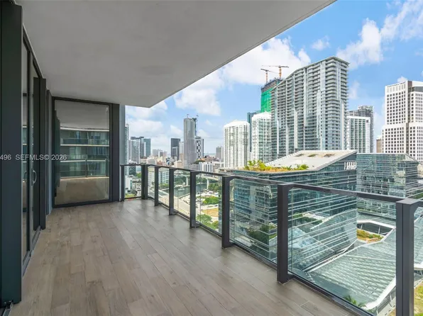 88 SW 7th St APT 1901, Miami, FL 33130