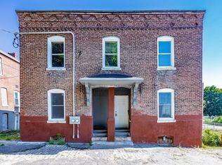116-118 West St, Holyoke, MA 01040