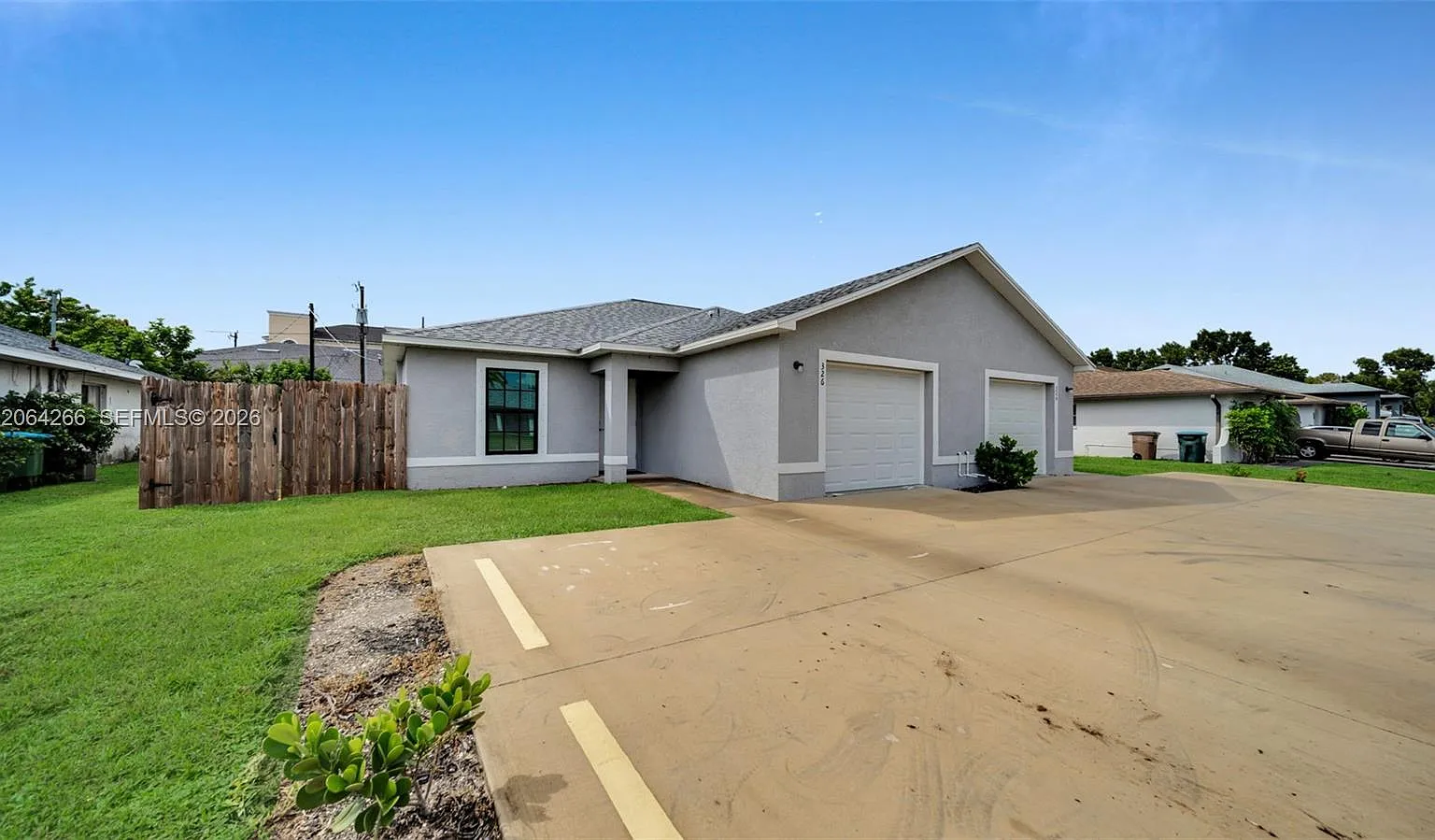 3 bed, 2.0 bath, $1,800 — Photo 3