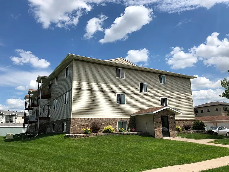Silver Leaf - South Fargo — Photo 25