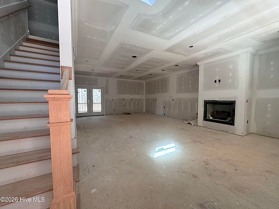 2nd image of 672 Willow Lane