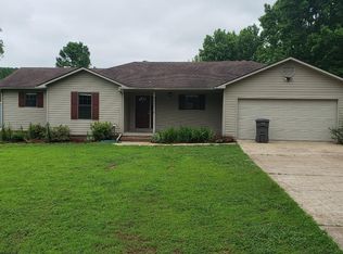 10 Chimney Rd, Batesville, AR 72501