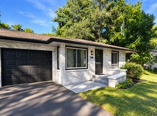 1965-1967 County Road D W, Saint Paul, MN 55112