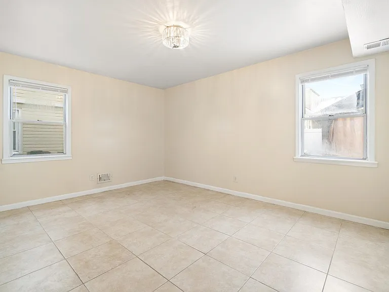 36 Crossgate Rd #1 — Photo 14