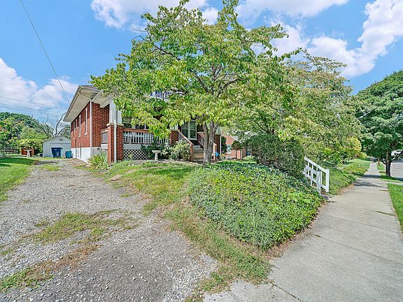 2nd image of 1333 Brighton Rd SW