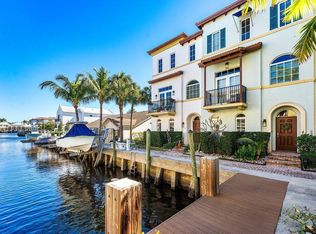 813 Estancia Way, Boynton Beach, FL 33435
