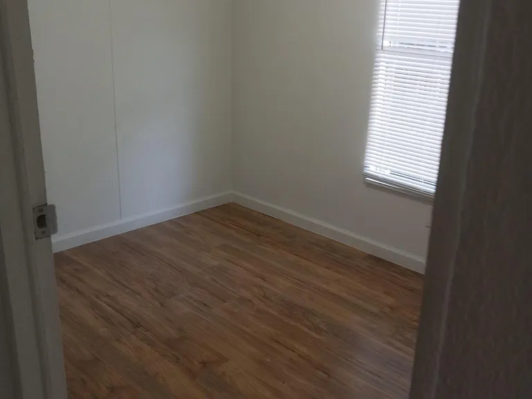 145 Kelly Ln — Photo 12