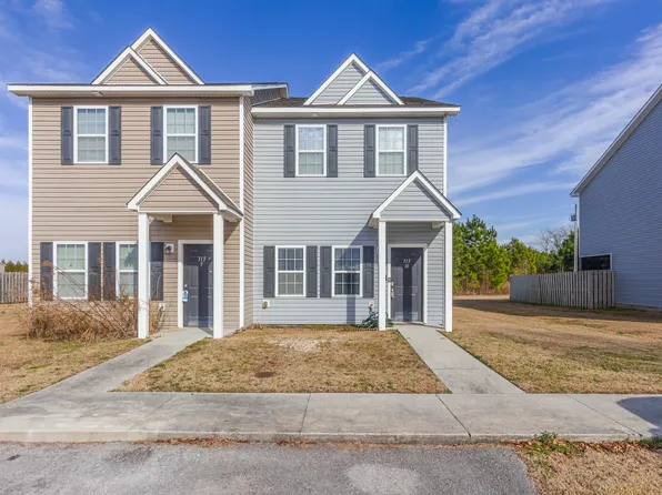 313 Burley Dr Unit 10-1, Hubert, NC 28539