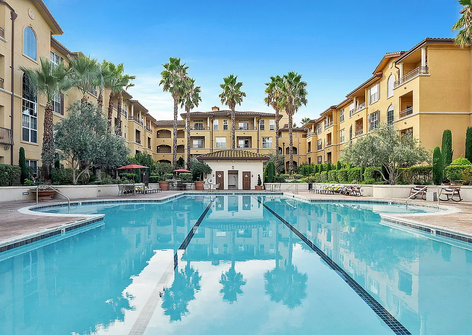 Santa Palmia at Palm Valley
