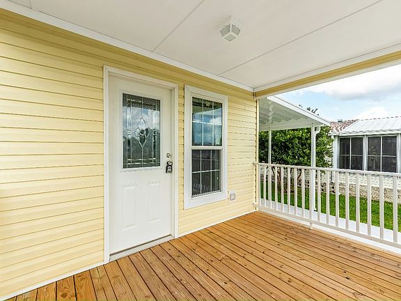 4th image of 5350 Silk Oak Ave #276