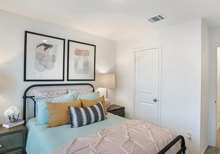 4213 Jutland Dr — Photo 1