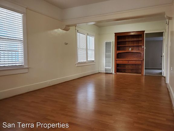 3rd image of 2682 Grant Way