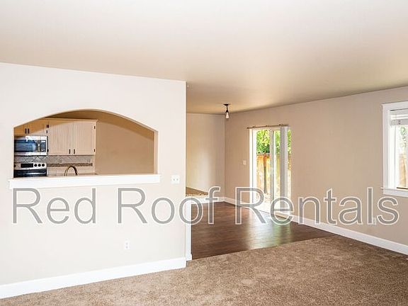 3rd image of 5620 208th Street Ct E