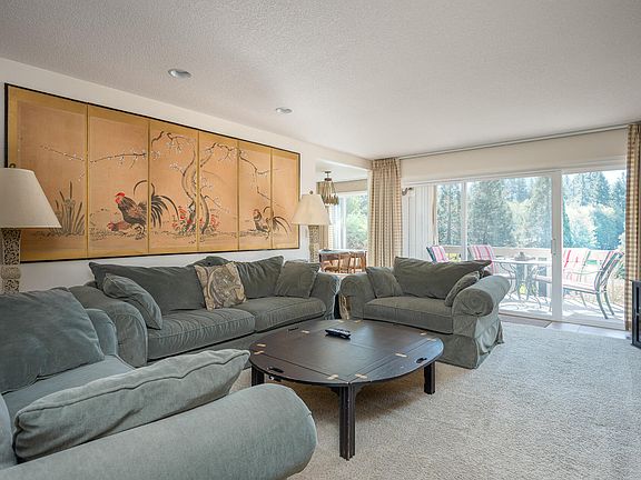 4th image of 68651 E Bowmans Cir #102A