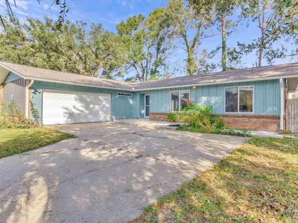 2558 Amberjack Ct, Pensacola, FL 32526