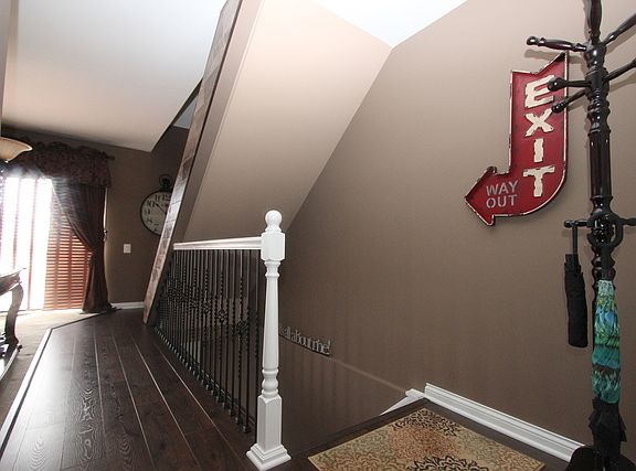 2nd image of 1094 Florimond Dr #1094