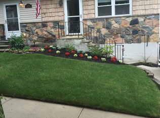 420 Ridgewood Ave, Staten Island, NY 10312