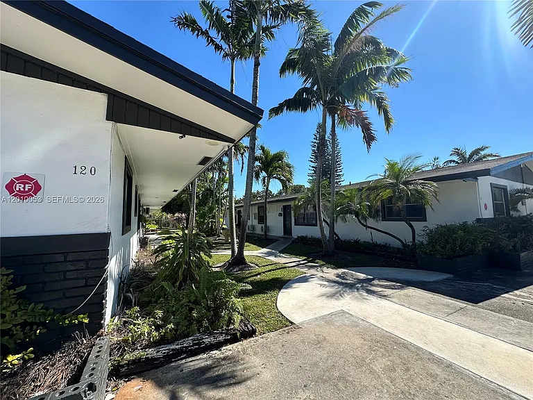 128 NW 2nd Ave #A — Photo 35