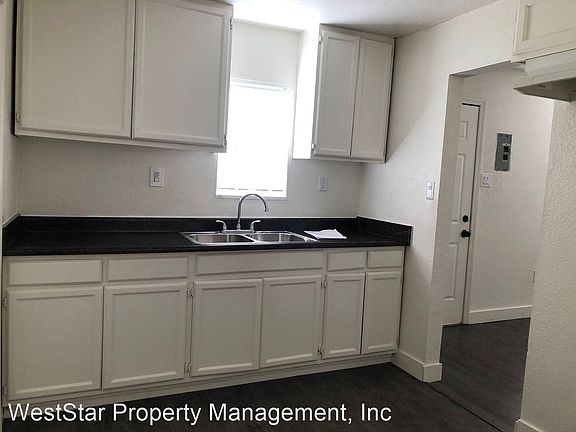 4th image of 4014 W 102nd St #8870668