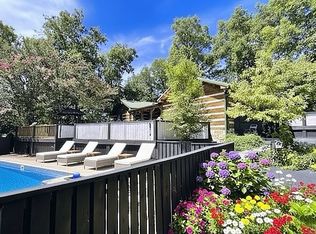 2169 Ranch Rd, Dandridge, TN 37725