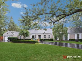 516 Somerset Ln, Northfield, IL