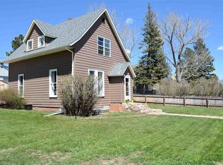 211 Harney St, Custer, SD 57730