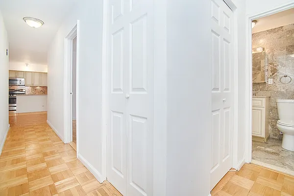 Rented by Living New York | media 29