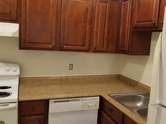 5th image of 2209 Giuffrias Ave #B