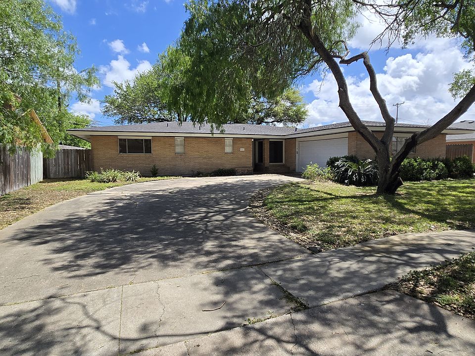1st image of 441 Montclair Dr