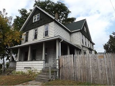 For Sale: 252 Clinton St, Binghamton, NY 13905