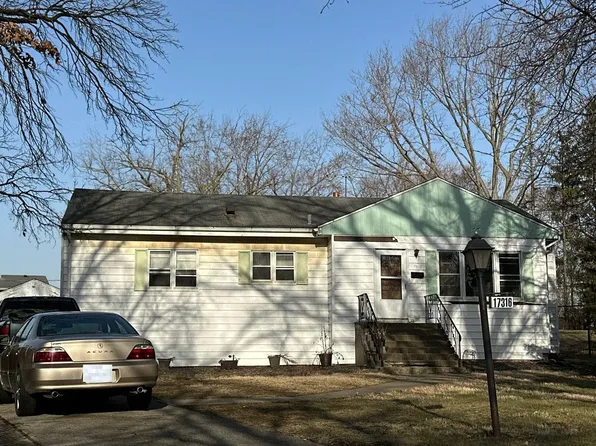 17316 Holmes Ave, Hazel Crest, IL 60429