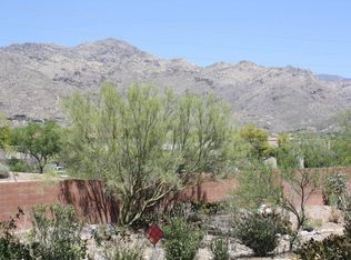 5566 N Largo Cipressi, Tucson, AZ 85750