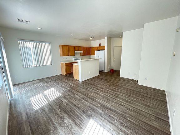 3rd image of 8049 Duneville St
