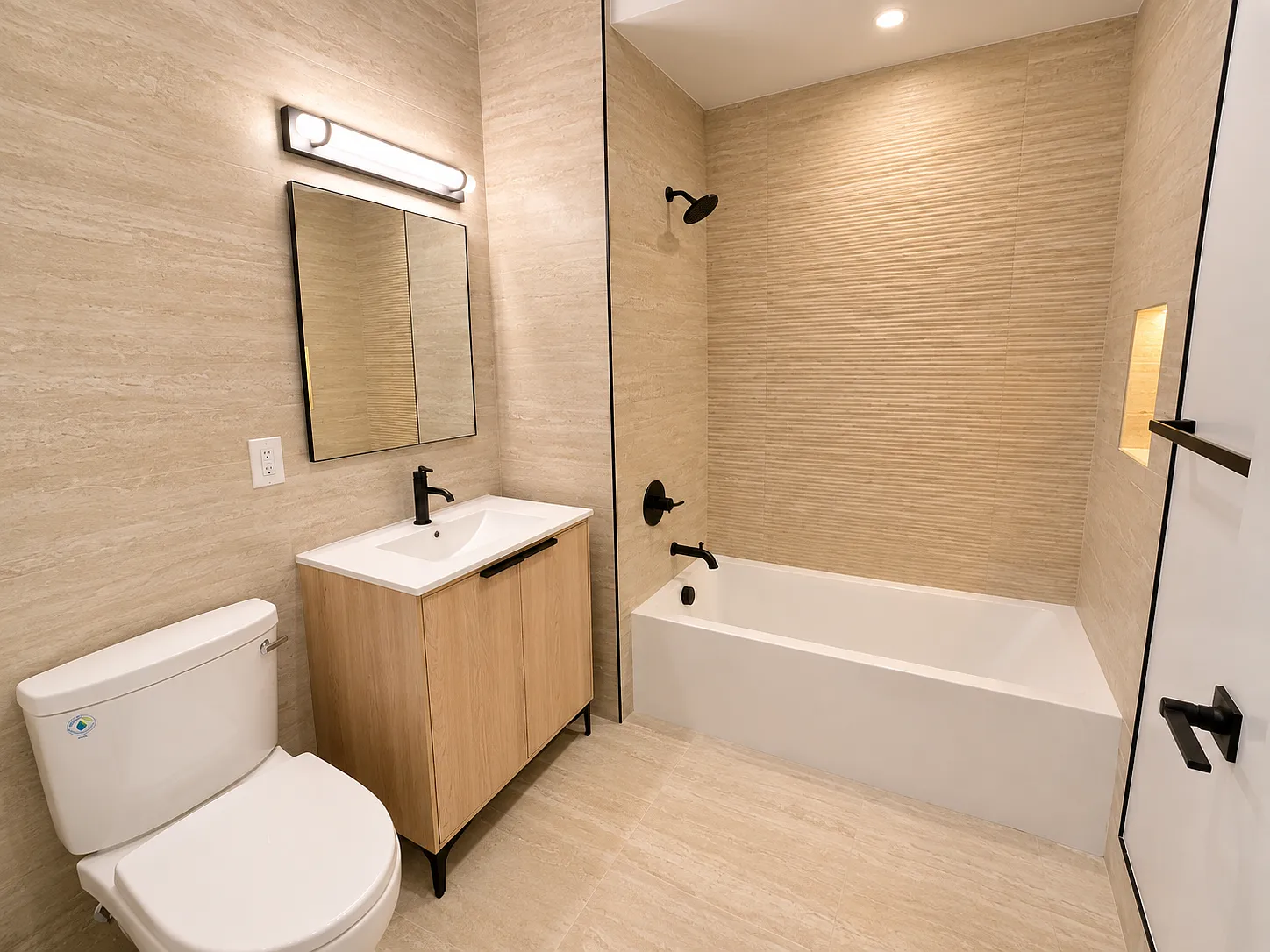 Studio, 368 sqft, $2,025 — Photo 3