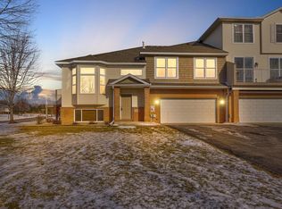 20114 Holister Ln, Lakeville, MN 55044
