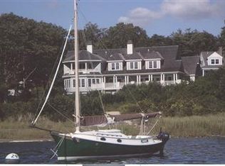 15 Elgin Rd, Pocasset, MA 02559