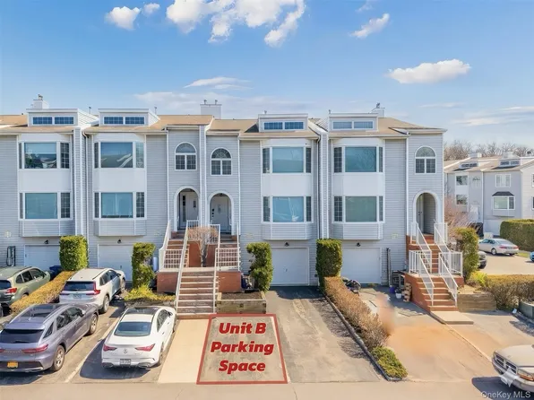 241-49 Oak Park Drive #B, Little Neck, NY 11362