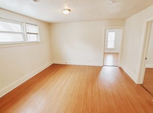 112 E North Ave, Milwaukee, WI 53212