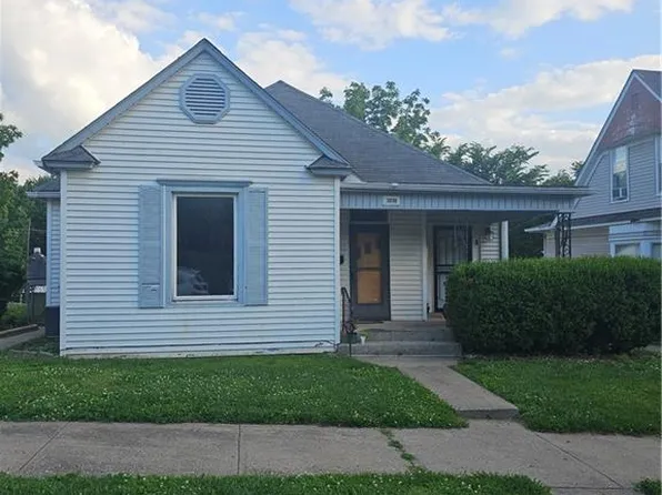 3010 Felix St, Saint Joseph, MO 64501