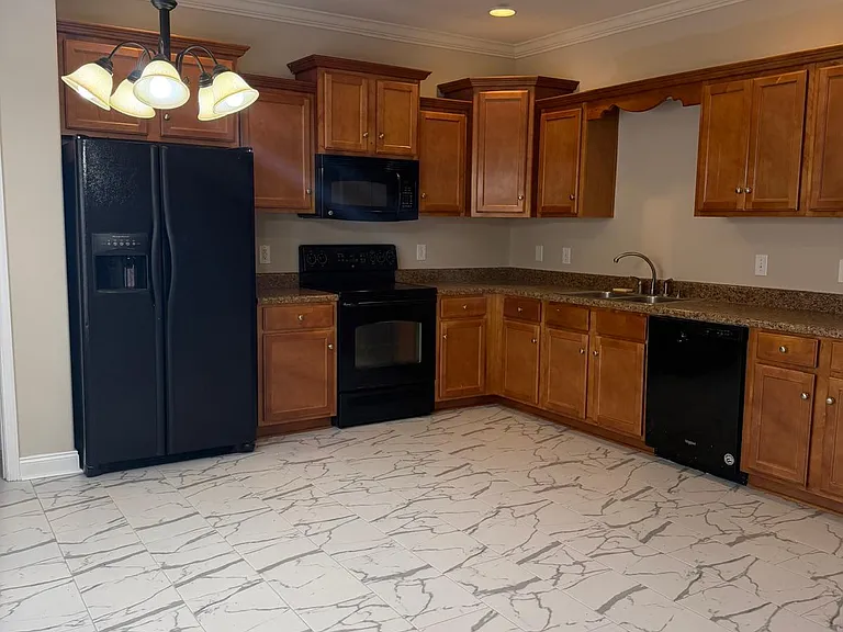 240 Koa Rd — Photo 11