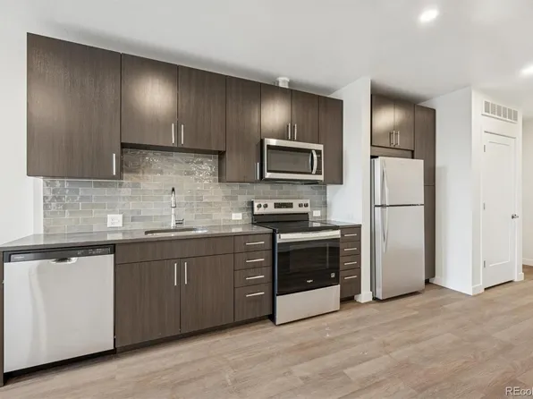 639 29th St #209, Denver, CO 80205