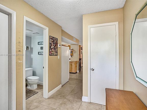 3rd image of 8692 NW 40th St #8692
