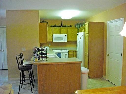 4th image of 5794 Hampshire Ln
